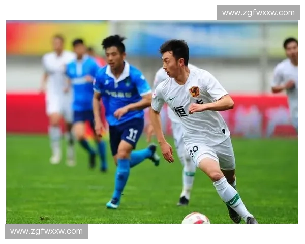 围绕中国足球联赛积分榜全面解析各队赛季竞争态势与未来走势